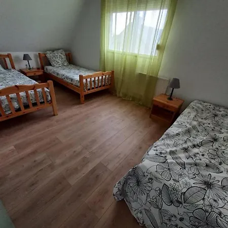 En Chemin Vers Etretat * Les Loges (Seine-Maritime)