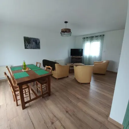 En Chemin Vers Etretat * Les Loges (Seine-Maritime)